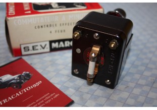 COMMUTATEUR DE CLIGNOTANT A MINUTERIE 24V SEV MARCHAL 420-4...CAMIONS TRACTEURS DIVERS