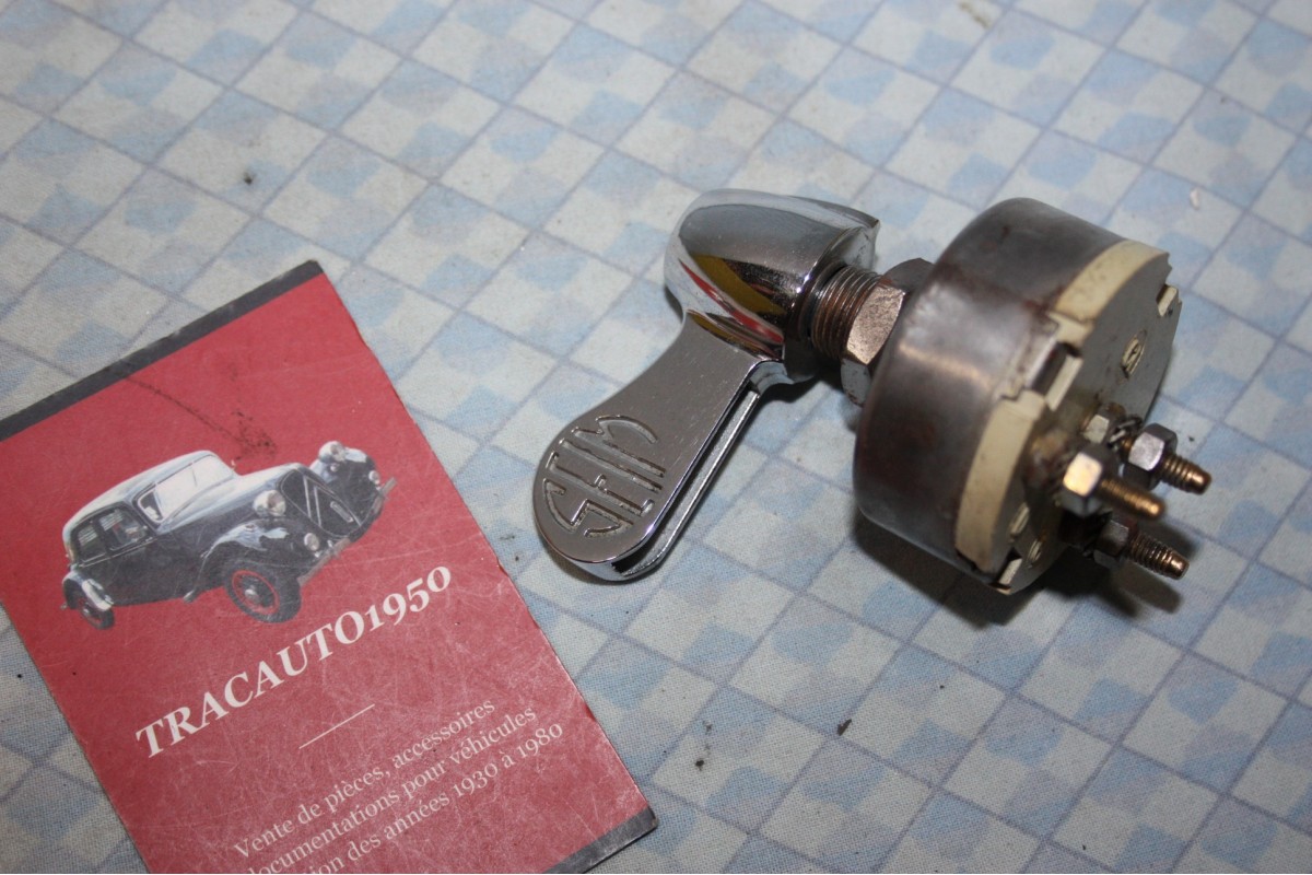 COMMUTATEUR DE CLIGNOTANT SEIM 3 BORNES...AUTOS CAMIONS ANCIENS