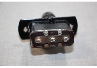 CONTACTEUR A PIED CODE/PHARE LABINAL 3 BORNES...AUTOS CAMIONS TRACATEURS