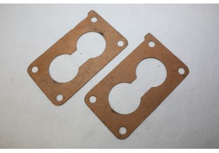 LOT DE 2 JOINTS D'EMBASES POUR CARBURATEUR DOUBLE CORPS...AUTOS DIVERS ANCIENNES / COLLECTIONS