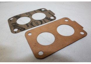 LOT DE 2 JOINTS D'EMBASES OU CALES POUR CARBURATEUR DOUBLE CORPS...AUTOS DIVERS ANCIENNES / COLLECTIONS