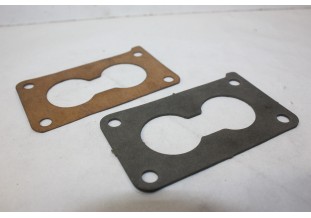 LOT DE 2 JOINTS OU CALES DE CARBURATEUR DOUBLE CORPS...AUTOS DIVERS ANCIENNES / COLLECTIONS