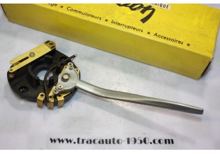 MANETTE/COMMODO DE CLIGNOTANT GELBON 38030 12V...PEUGEOT 404