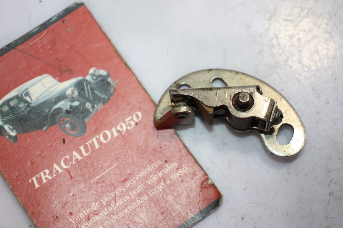 RUPTEUR GAUCHE RB POUR MAGNETO RB VOLTEX...AUTOS ANCIENNES DIV....