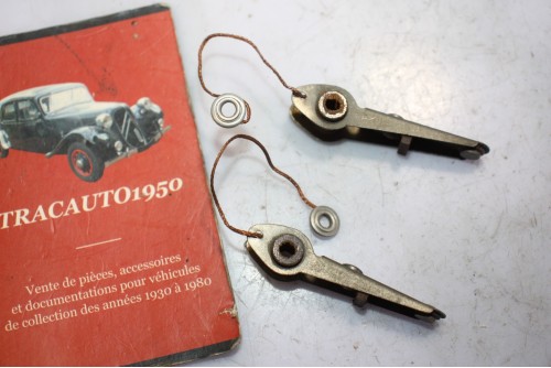 2 RUPTEURS SAEG POUR ALLUMEUR S.A.E.G...DELAHAYE CHENARD ET WALCKER