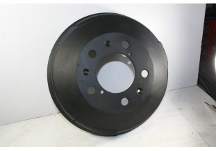TAMBOUR DE FREIN AVANT OU ARRIERE ?? A DEFINIR...PEUGEOT 403 - Trac...