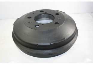 TAMBOUR DE FREIN AVANT OU ARRIERE ?? A DEFINIR...PEUGEOT 403 - Trac...