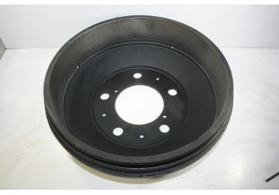 TAMBOUR DE FREIN AVANT OU ARRIERE ?? A DEFINIR...PEUGEOT 403 - Trac...