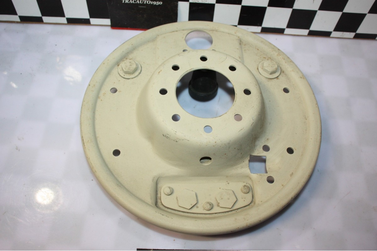 FLASQUE PLATEAU DE FREIN ARRIERE GAUCHE CITROEN 415756...CITROEN TRACTION 11CV