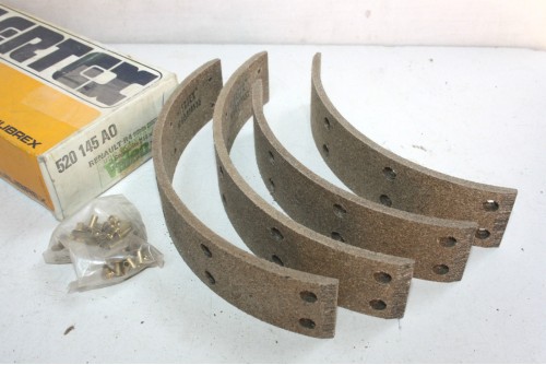 JEU DE GARNITURES DE FREIN AVANT FLERTEX 520145...RENAULT R4 FOURGO...