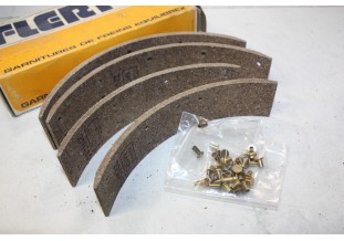 JEU DE GARNITURES DE FREIN AVANT FLERTEX 520145...RENAULT R4 4L R4F...