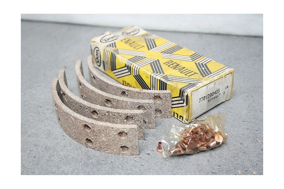 JEU DE GARNITURES DE FREINS ARRIERES FERODO 144x30 NEUVES...RENAULT R5 R5 L GTL