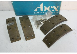 JEU DE GARNITURES DE FREIN ARRIERE ABEX M3430...RENAULT R18 FUEGO