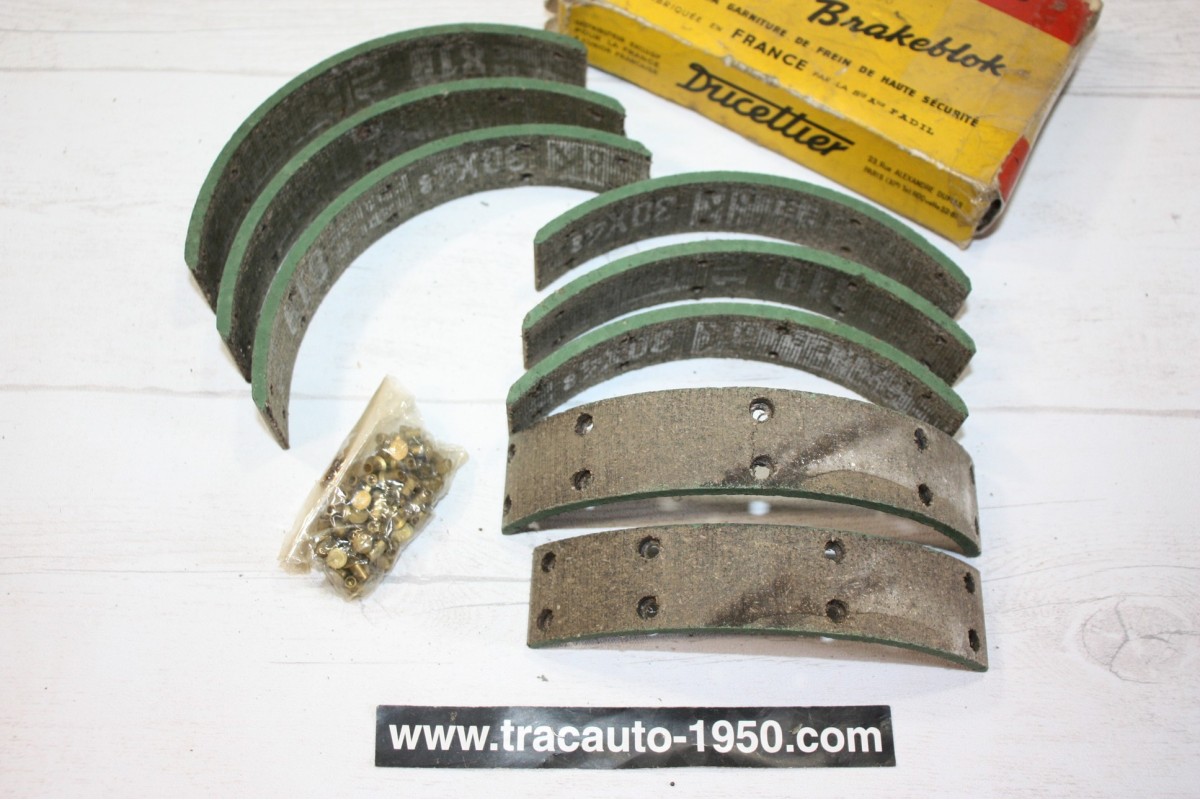 JEU DE GARNITURES DE FREIN AV/AR DUCELLIER...4CV RENAULT