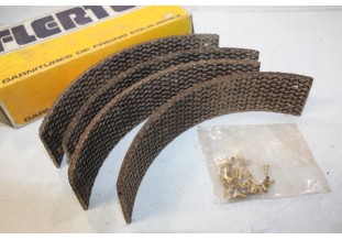 JEU DE GARNITURES DE FREIN AV/AR FLERTEX 520507...BMW 700 DKW F11 N...