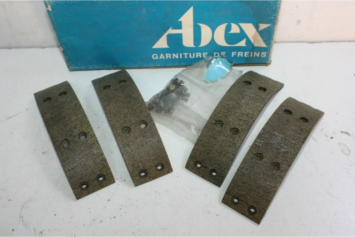 JEU DE GARNITURES DE FREIN ARRIERE ABEX M3413...AUSTIN BLMC MORRIS