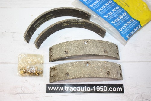 JEU DE GARNITURES DE FREIN AV/AR FERODO 207504...VOLVO DIVERS