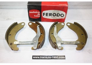 JEU DE MACHOIRES DE FREINS AV Ø 200MM FERODO 110451B...2CV AMI 6 DYANE 4