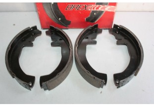 JEU DE MACHOIRES DE FREINS AVANT D/200 BREX...RENAULT R4 L SUPER UTILITAIRES R5