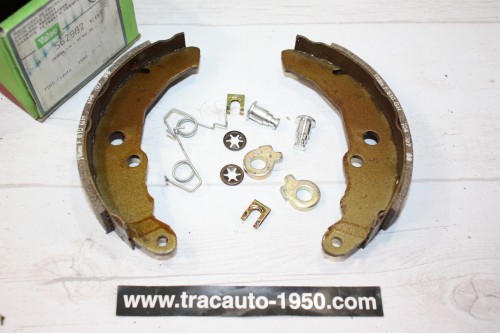 MACHOIRE DE FREIN AR Ø 180MM BENDIX 562982...FORD FIESTA AP 1984