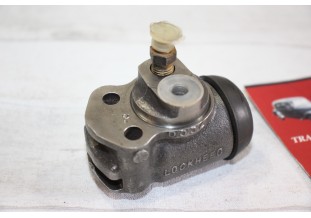 CYLINDRE DE ROUE AV/G LOCKHEED Ø/28,57MM...SIMCA 1300 ARIAN MARLY BEAULIEU