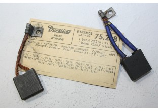 CHARBONS UX 37-38 POUR DYNAMOS DUCELLIER.