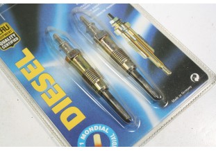 JEU DE 2 BOUGIES DE PRECHAUFFAGE BERU GN961...MERCEDES E290 W210 SPRINTER VARIO