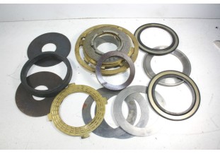 LOT DE PIECES DIVERS D'ESSIEU ARRIERE...CITROEN 2CV AMI 6/8 - Trac...