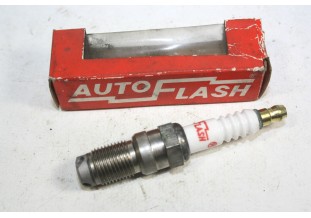 BOUGIE AUTOFLASH  ANNEE 1970/80... VESPA SCOOTER LAMBRETTA MOTOS KARTING