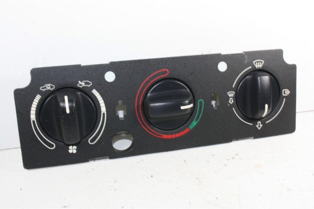 FACADE DE COMMANDE DE CHAUFFAGE / DEGIVRAGE DE TB.CITROEN PEUGEOT R...