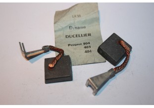 CHARBONS UX 58 POUR DYNAMOS DUCELLIER...ID DS HY 403 404 204 R3 R4 R6 R8 R10 R12 1301 1501
