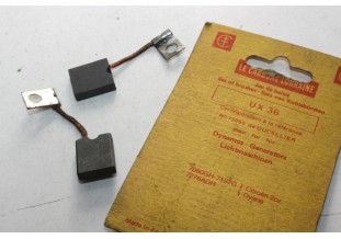 CHARBONS UX 36 POUR DYNAMOS 6/12V DUCELLIER...CITROEN 2CV AMI 6 DYANE 4