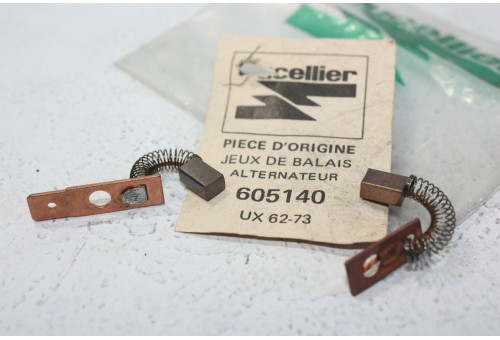CHARBONS UX 62-73 POUR ALTERNATEURS DUCELLIER...CITROEN DYANE AX BX CX VISA LN