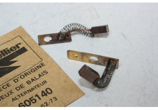 CHARBONS UX 62-73 POUR ALTERNATEURS DUCELLIER...CITROEN DYANE AX BX CX VISA LN