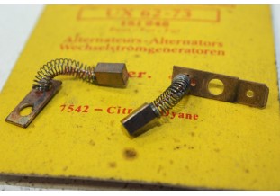 CHARBONS UX 62-73 POUR ALTERNATEURS DUCELLIER...CITROEN DYANE AX BX CX VISA LN