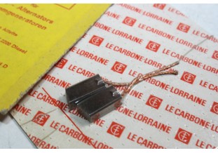 CHARBONS PX 57 POUR ALTERNATEUR12V PARIS RHONE...CITROEN CX HZ PEUG...