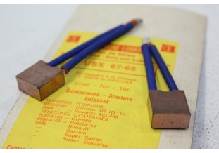 CHARBONS USX 67-68 POUR DEMARREUR DUCELLIER...DS/ID 19 PEUGEOT 203 ...