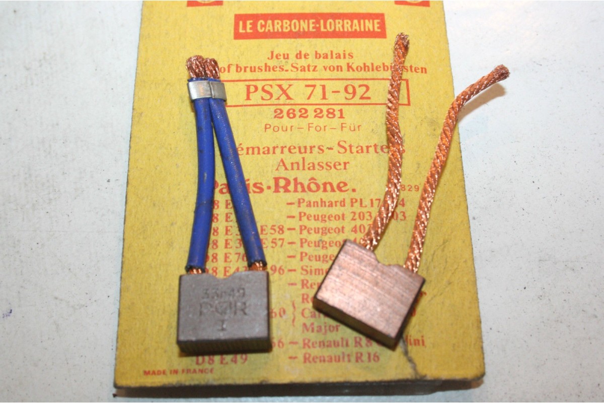 CHARBONS PSX 71-92 POUR DEMARREUR PARIS RHONE...PL17 203 403 404 FL...