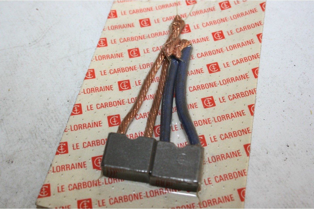 CHARBONS PSX 55-76 POUR DEMARREUR PARIS RHONE...2CV AMI6 DYANE R4 D...