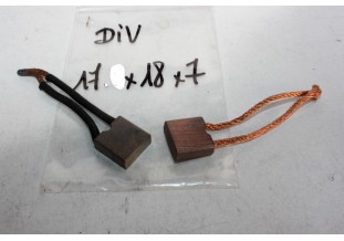 CHARBONS PSX 64-70 POUR DEMARREURS PARIS RHONE...ID DS 403 404 504 ...