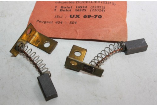 CHARBONS UX 69-70 POUR ALTERNATEUR DUCELLIER ...ID DS 404 504 TALBO...