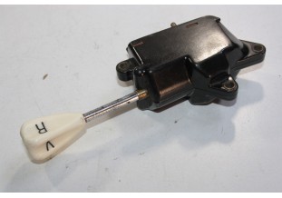 COMMODO D' ECLAIRAGE / KLAXON 12V...CITROEN AMI 6 DS ID - Tracauto...