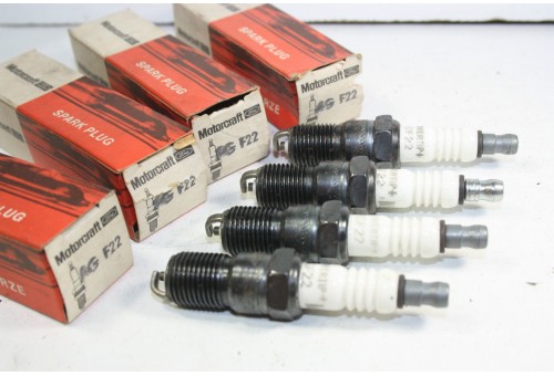 JEU DE 4 BOUGIES MOTORCRAFT AGF22...504 V6 ALPINE A310 R5 ALPINE VI...