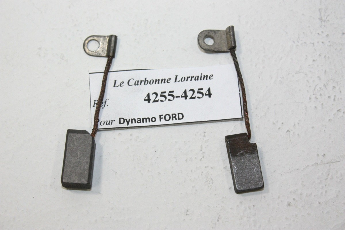CHARBONS 4255/4254 POUR DYNAMOS FORD...POUR FORD A AA 1928 - Tracau...