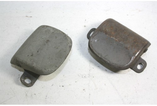 PAIRE DE LOQUETS INT DE GLACE MOBILE DE PORTE AVANT...CITROEN  2CV ...