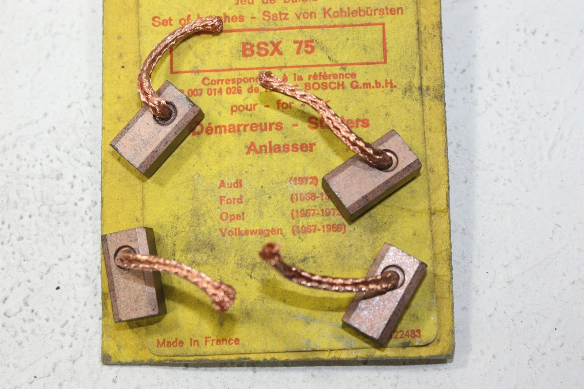 CHARBONS BSX 75 POUR DEMARREUR BOSCH...POUR AUDI FORD LANCIA OPEL V...