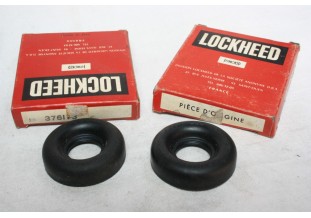 LOT DE 2 CAPUCHONS LOCKHEED 376173...PEUGEOT RENAULT CITROEN SIMCA ...