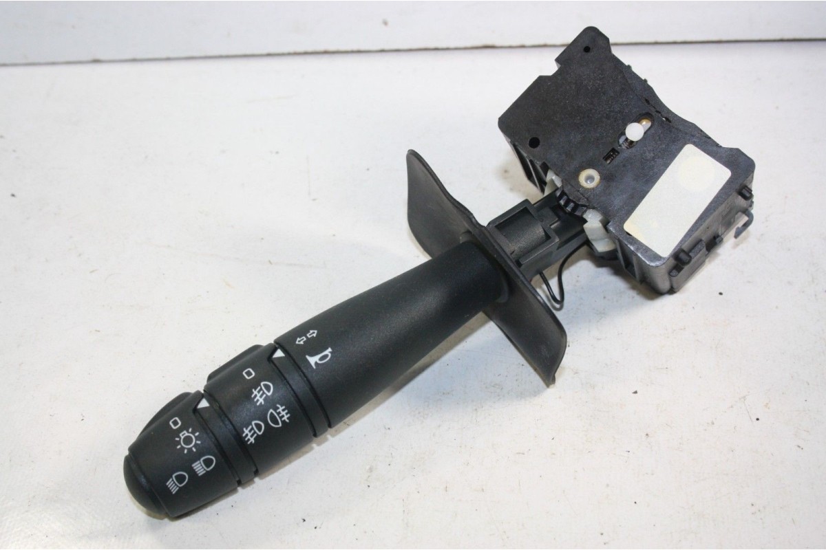 COMMODO D'ECLAIRAGE/CLIGNOTANT/KLAXON DAV...RENAULT MEGANE SCENIC ...