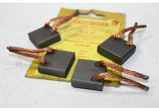 CHARBONS BSX 67 POUR DEMARREURS 24V BOSCH...CAMIONS  BERLIET SAVIEM...