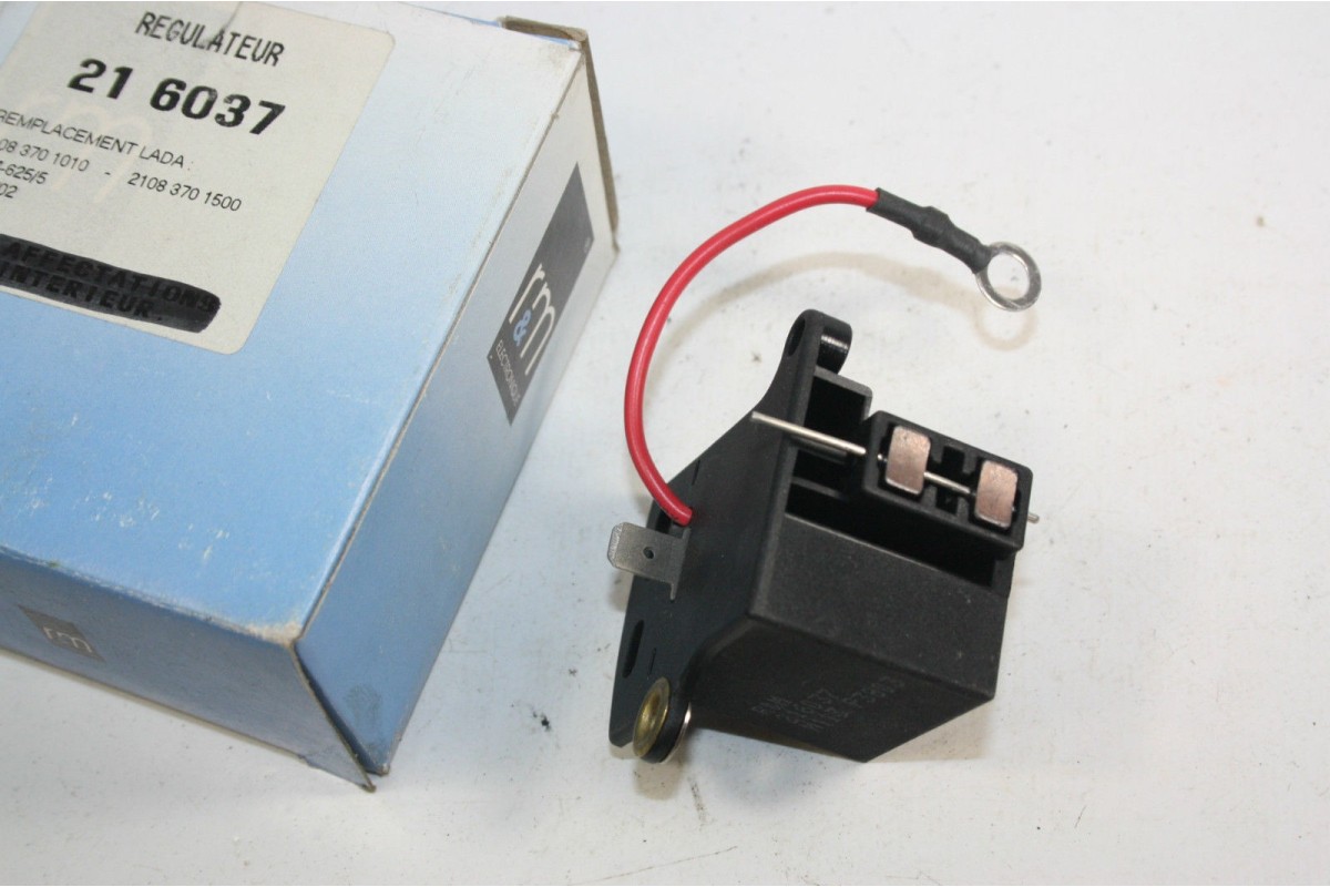 REGULATEUR SOPARTEX RM 21 6037 12V POUR ALTERNATEUR...LADA NIVA 120...